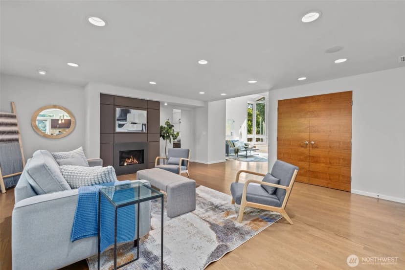 Property photo for 9120 Se 46th Street, Mercer Island photo 8