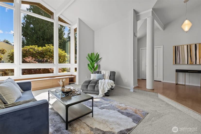 Property photo for 9120 Se 46th Street, Mercer Island photo 3