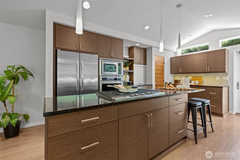 Property photo for 9120 Se 46th Street, Mercer Island photo 14