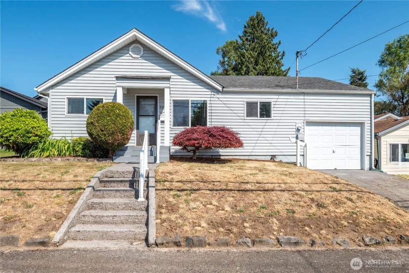 Property photo for 904 N 7th Avenue, Kelso