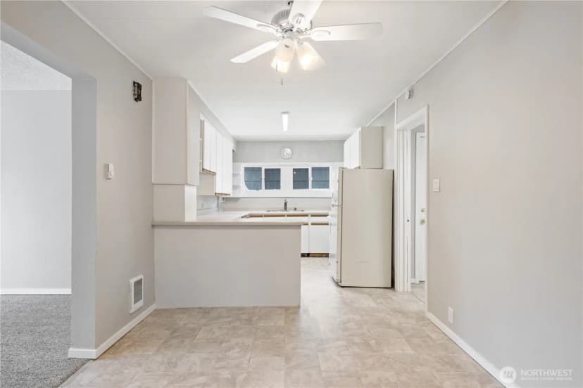 Property photo for 904 N 7th Avenue, Kelso photo 7
