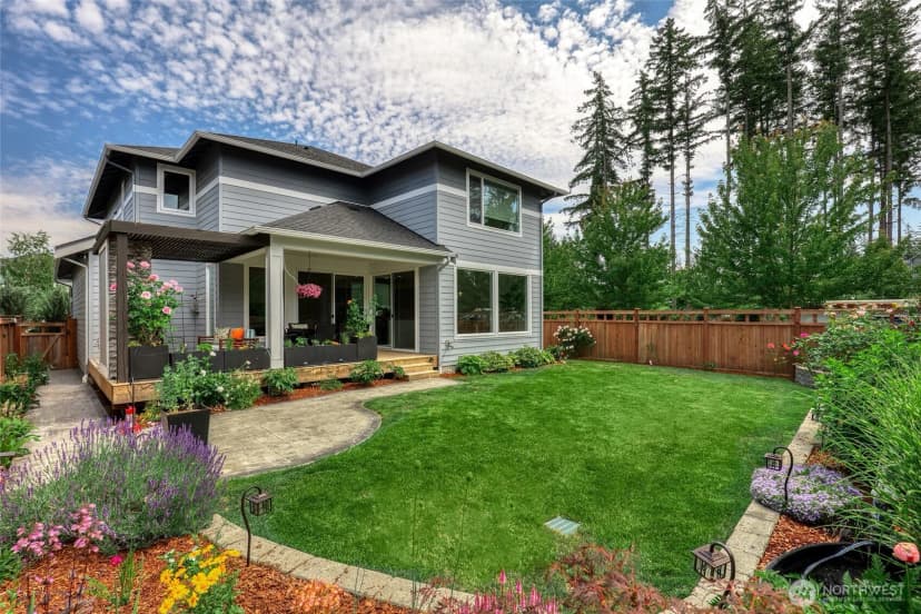 Property photo for 33025 Evergreen Avenue Se, Black Diamond photo 16