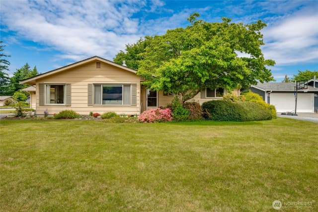 Property photo for 1021 Garden Drive, Lynden