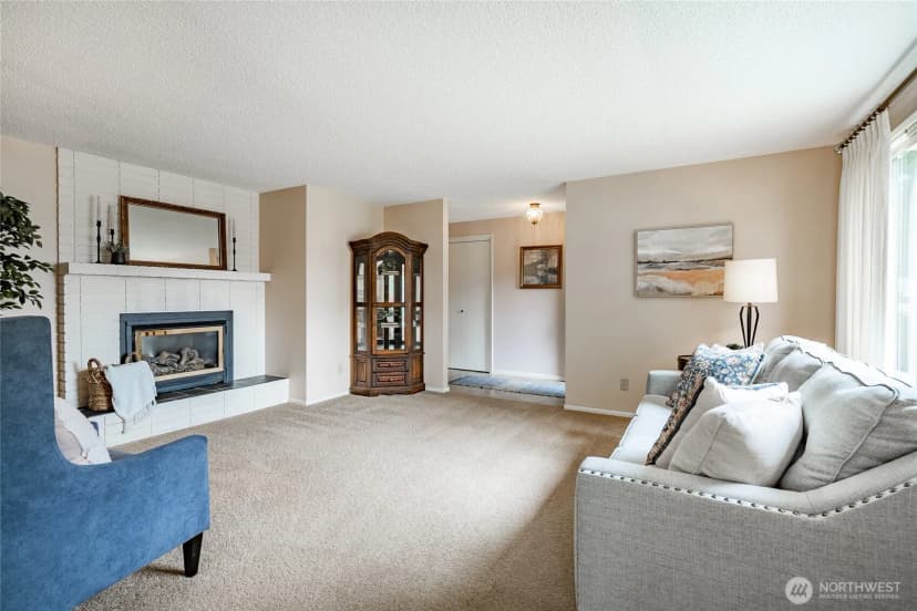 Property photo for 1021 Garden Drive, Lynden photo 5