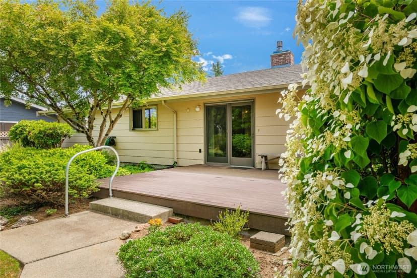 Property photo for 1021 Garden Drive, Lynden photo 31