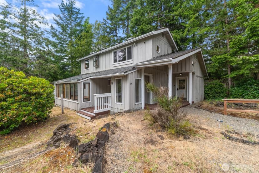 Property photo for 230 E Stavis Road, Shelton photo 3