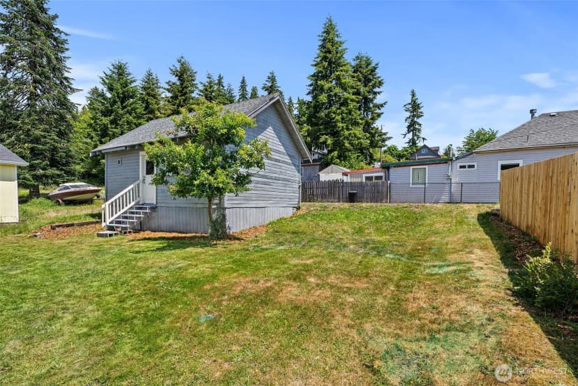 Property photo for 1211 Larch Street, Raymond photo 23