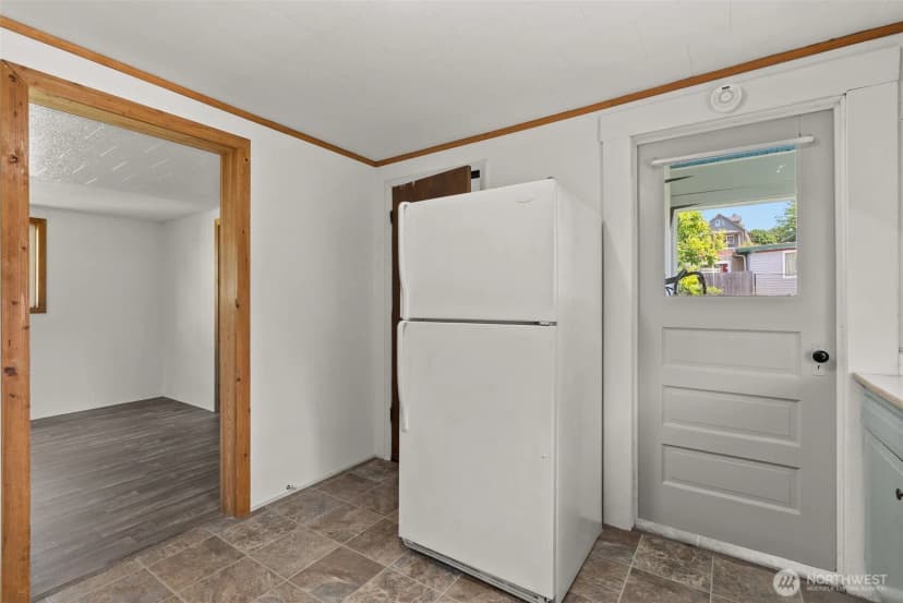 Property photo for 1211 Larch Street, Raymond photo 13