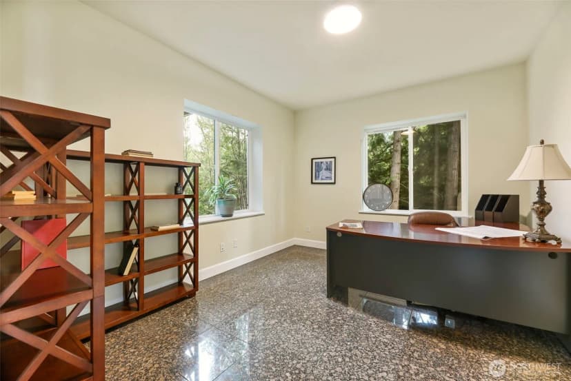 Property photo for 24015 Foxglove Lane, Mount Vernon photo 15