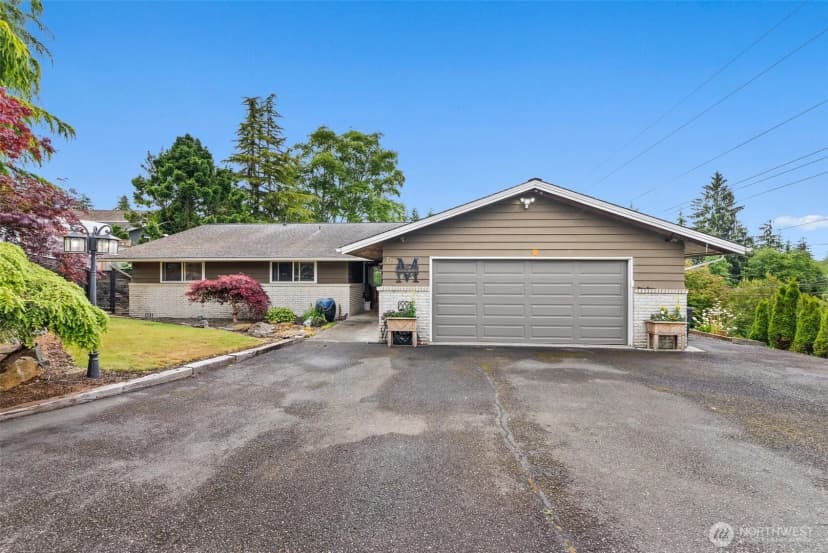 Property photo for 755 Elm Street, Raymond photo 2