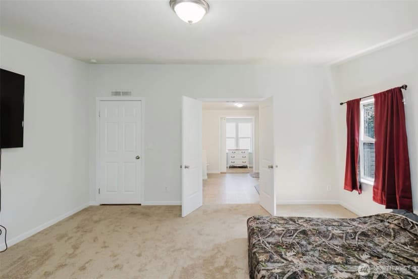 Property photo for 6754 E Missouri Street, Port Orchard photo 31