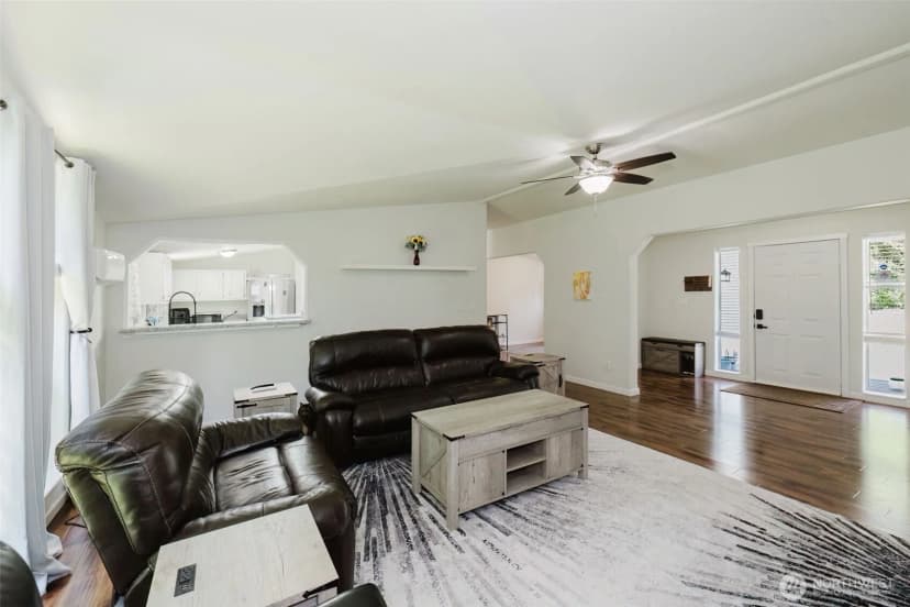 Property photo for 6754 E Missouri Street, Port Orchard photo 10