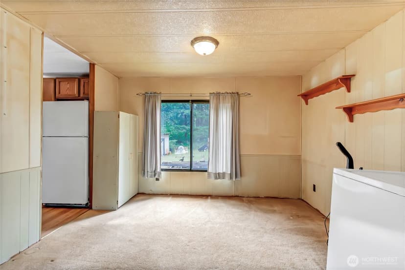 Property photo for 2071 E Johns Prairie Road, Shelton photo 3