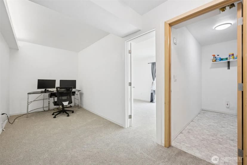 Property photo for 21831 Se 271st Place, Maple Valley photo 17