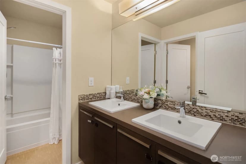 Property photo for 3919 172nd Place Se, Bothell photo 31