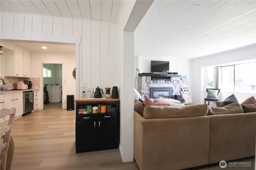 Property photo for 251 N 2nd Street N, Buckley photo 7