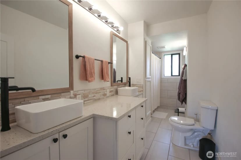 Property photo for 251 N 2nd Street N, Buckley photo 6