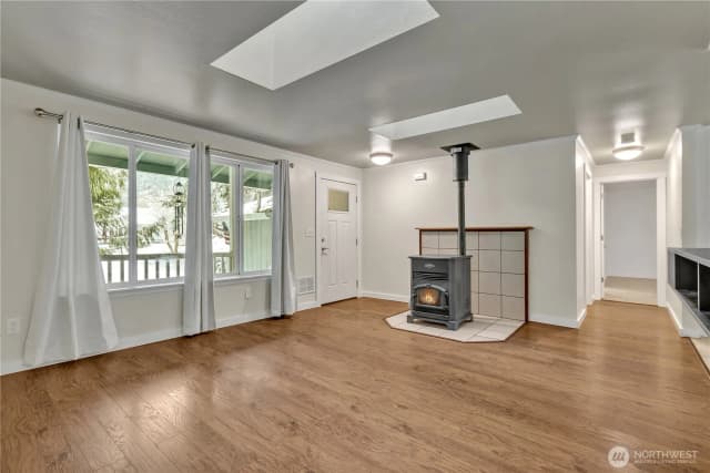 Property photo for 17538 Clear Lake Boulevard Se, Yelm photo 5