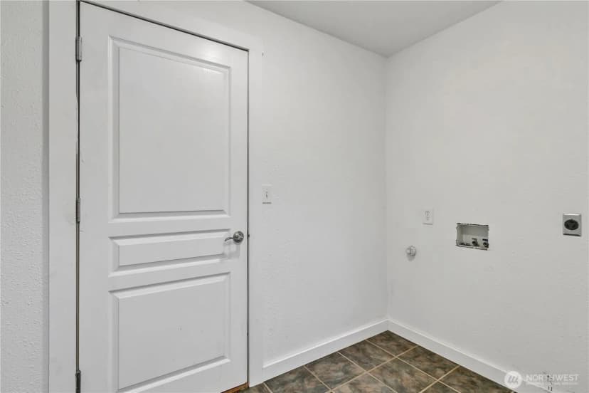 Property photo for 17538 Clear Lake Boulevard Se, Yelm photo 19
