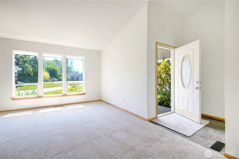Property photo for 8391 Richmond Park Road, Birch Bay photo 10