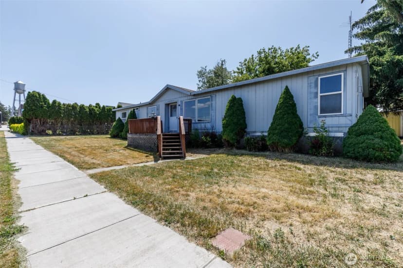 Property photo for 212 S 3rd Street, Almira photo 38