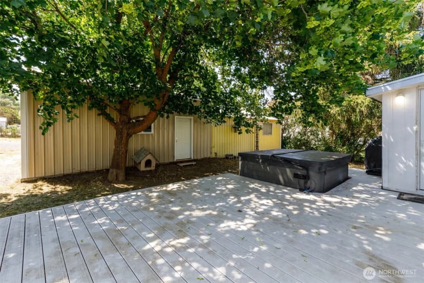 Property photo for 212 S 3rd Street, Almira photo 33