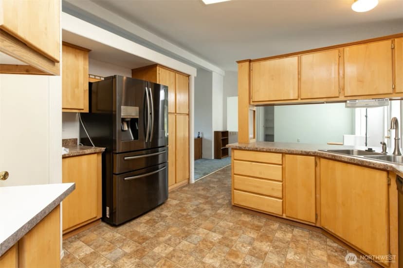 Property photo for 212 S 3rd Street, Almira photo 11