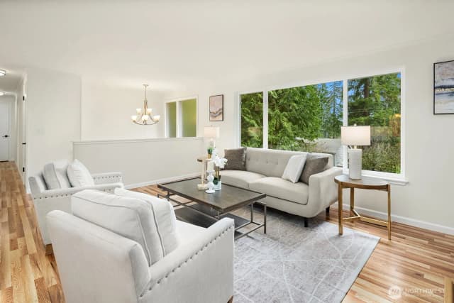 Property photo for 475 Mt Hood Drive Sw, Issaquah photo 5