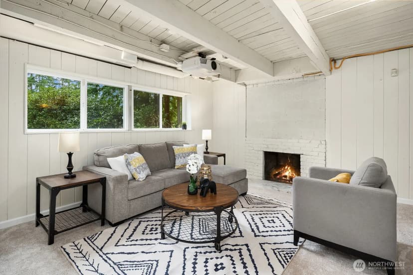 Property photo for 475 Mt Hood Drive Sw, Issaquah photo 14