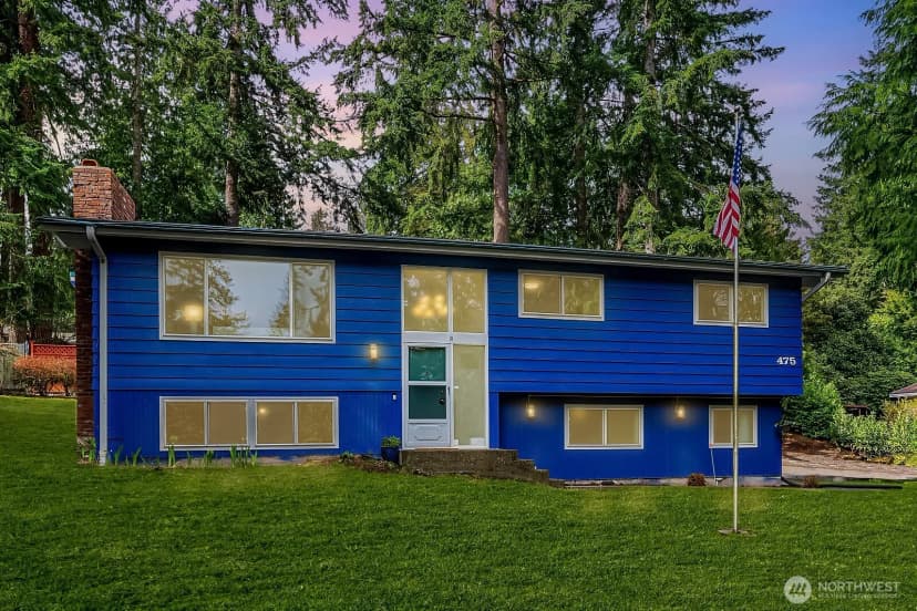 Property photo for 475 Mt Hood Drive Sw, Issaquah