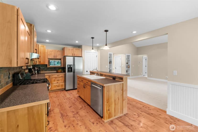 Property photo for 8012 105th Avenue Sw, Olympia photo 10