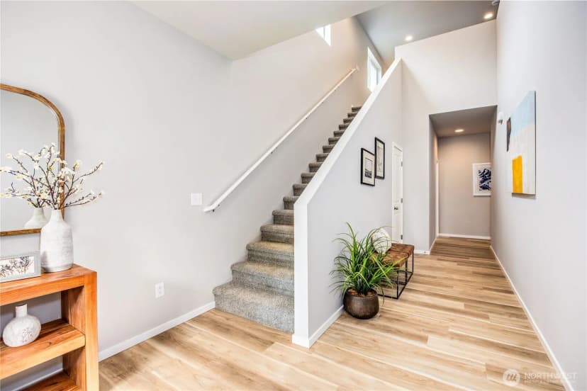 Property photo for 356 Ne Shadowhawk Lane, Bremerton photo 6