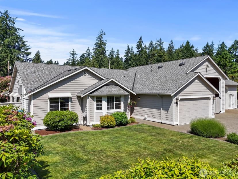 Property photo for 11206 83rd Avenue Sw, Lakewood