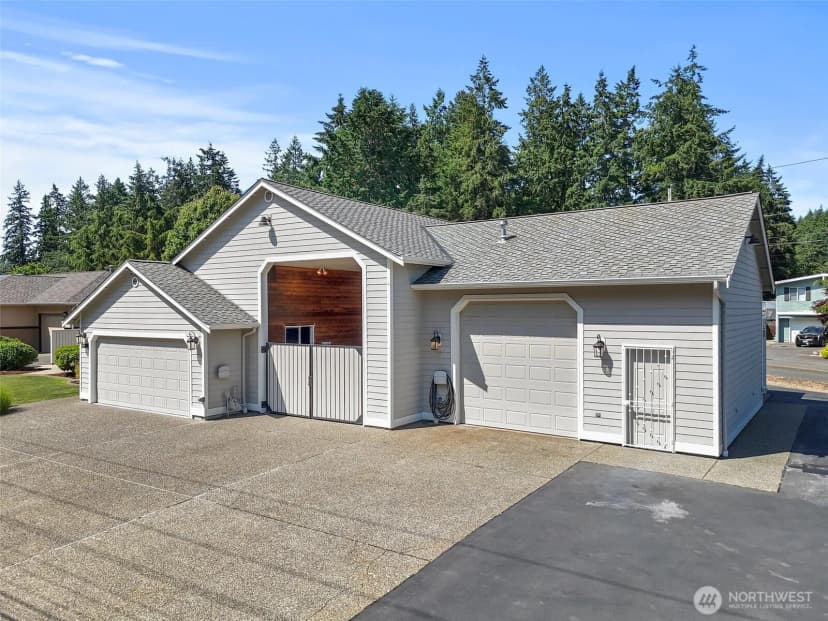 Property photo for 11206 83rd Avenue Sw, Lakewood photo 32