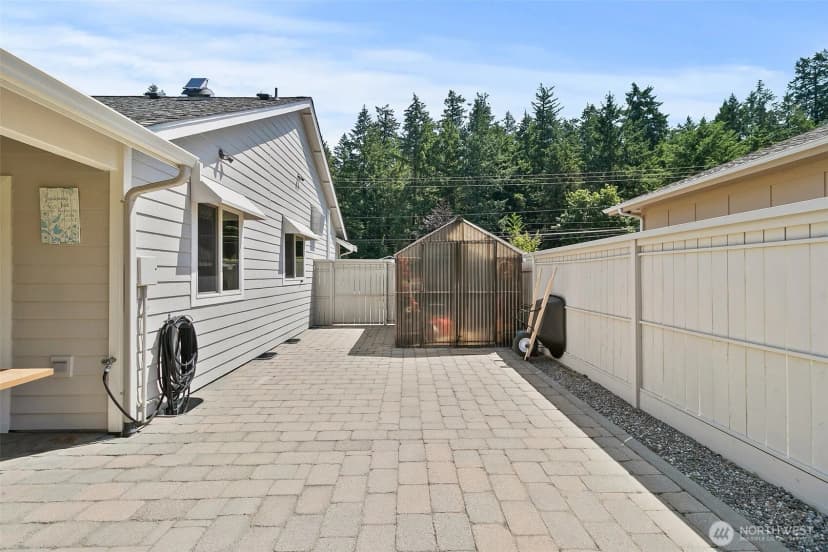 Property photo for 11206 83rd Avenue Sw, Lakewood photo 24
