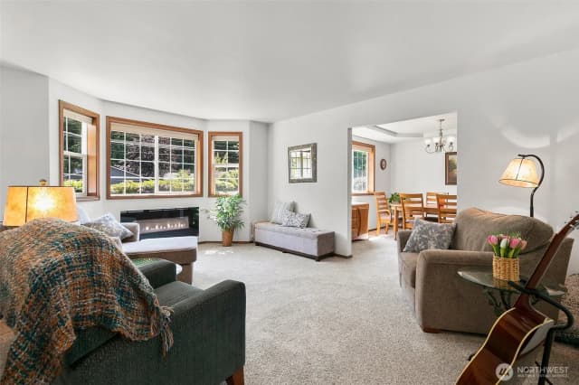 Property photo for 11206 83rd Avenue Sw, Lakewood photo 3