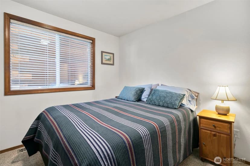 Property photo for 11206 83rd Avenue Sw, Lakewood photo 15