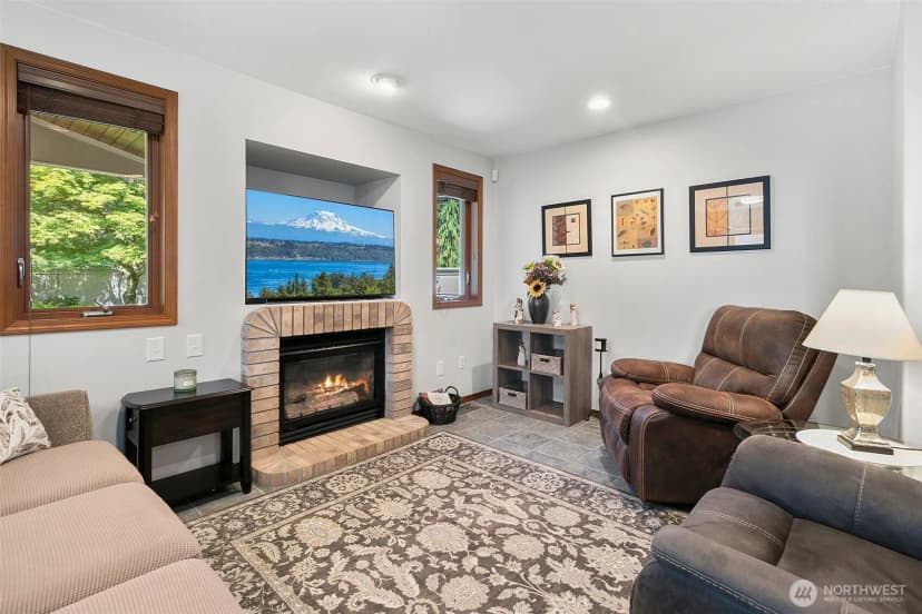 Property photo for 11206 83rd Avenue Sw, Lakewood photo 12