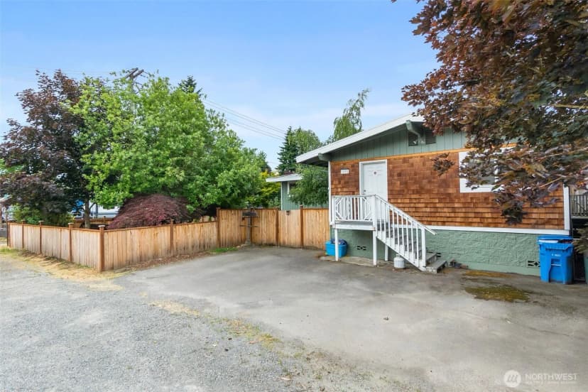 Property photo for 1401 Lum Road, Centralia