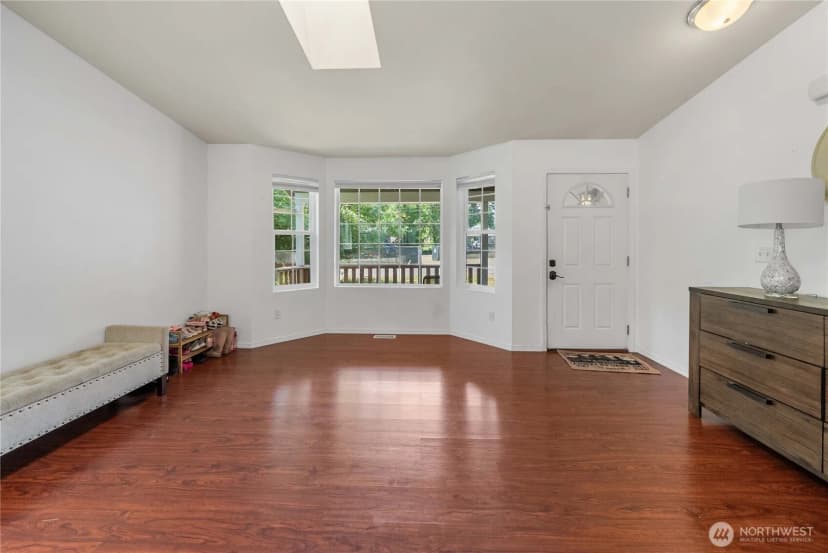 Property photo for 9722 Overlook Drive Nw, Olympia photo 10