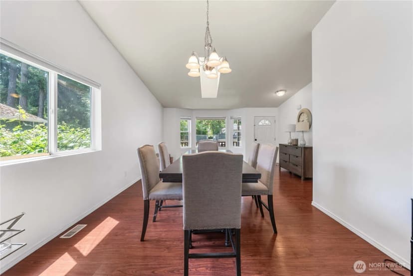 Property photo for 9722 Overlook Drive Nw, Olympia photo 11