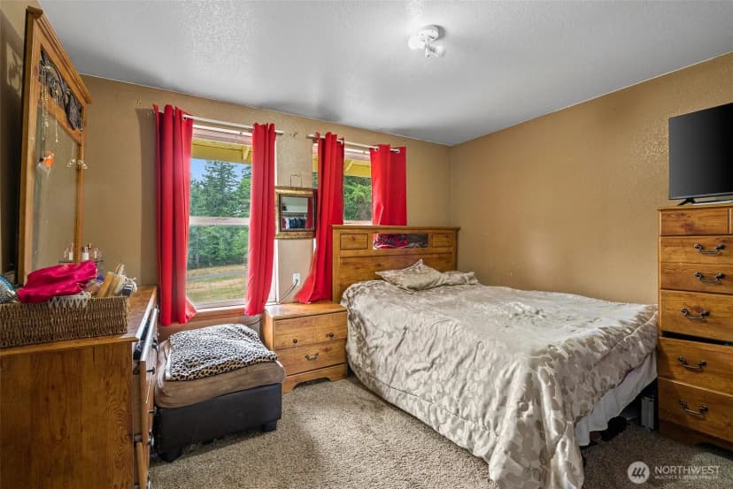 Property photo for 1471 Se Binns Swiger Loop, Shelton photo 13