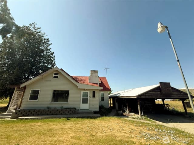 Property photo for 64 Epley Road, Omak photo 2