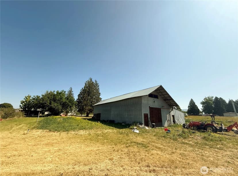 Property photo for 64 Epley Road, Omak photo 10