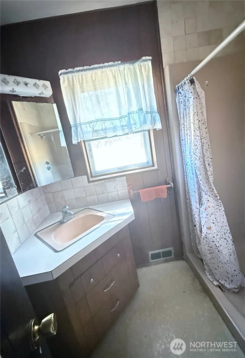 Property photo for 64 Epley Road, Omak photo 39