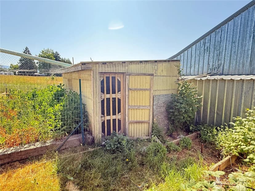 Property photo for 64 Epley Road, Omak photo 27