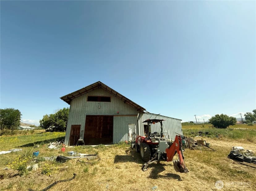Property photo for 64 Epley Road, Omak photo 11
