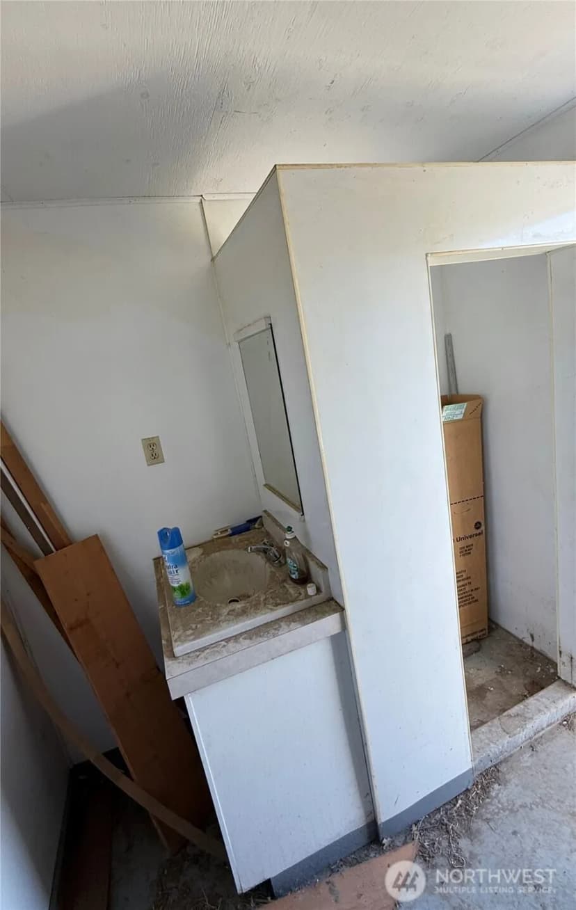 Property photo for 64 Epley Road, Omak photo 13