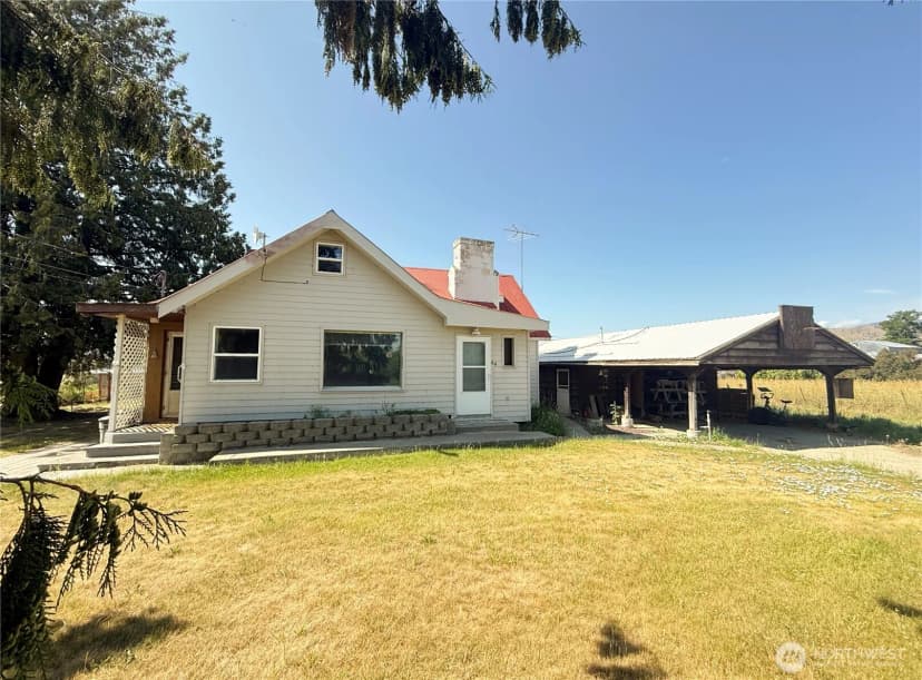 Property photo for 64 Epley Road, Omak