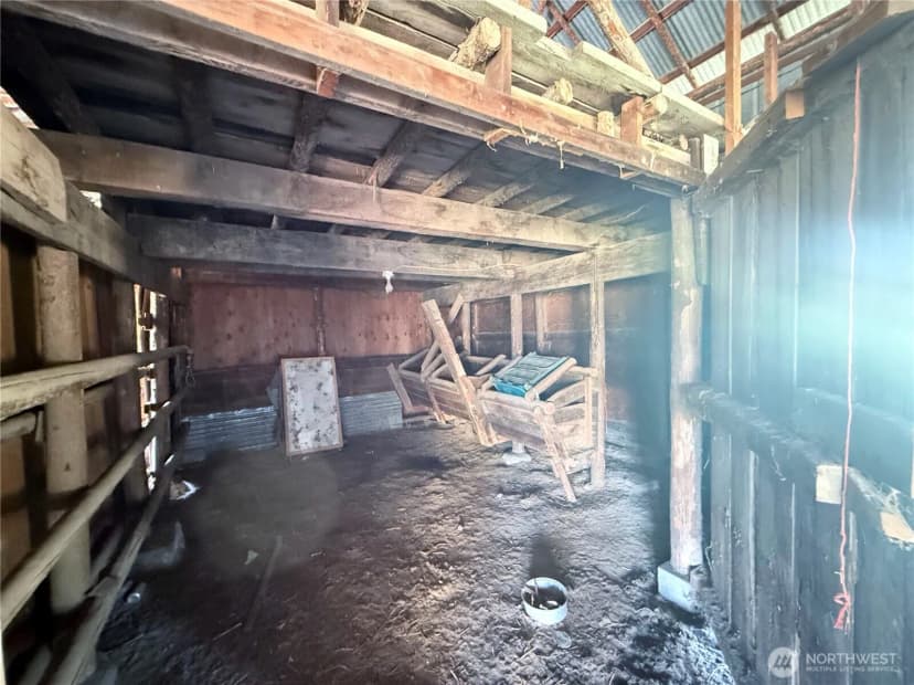 Property photo for 64 Epley Road, Omak photo 23